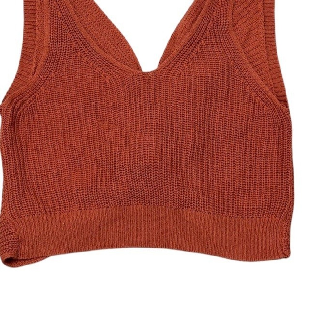 Lulus Knit Crop Top Rust Orange Sleeveless V Neck Twist Back Casual Medium‎ - Picture 6 of 11